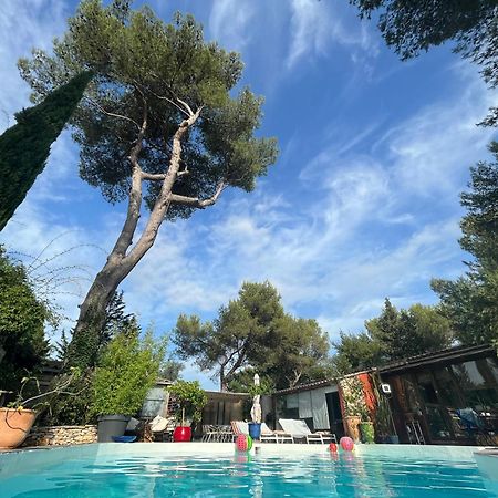 Inn 4 Bears Nimes Exterior photo