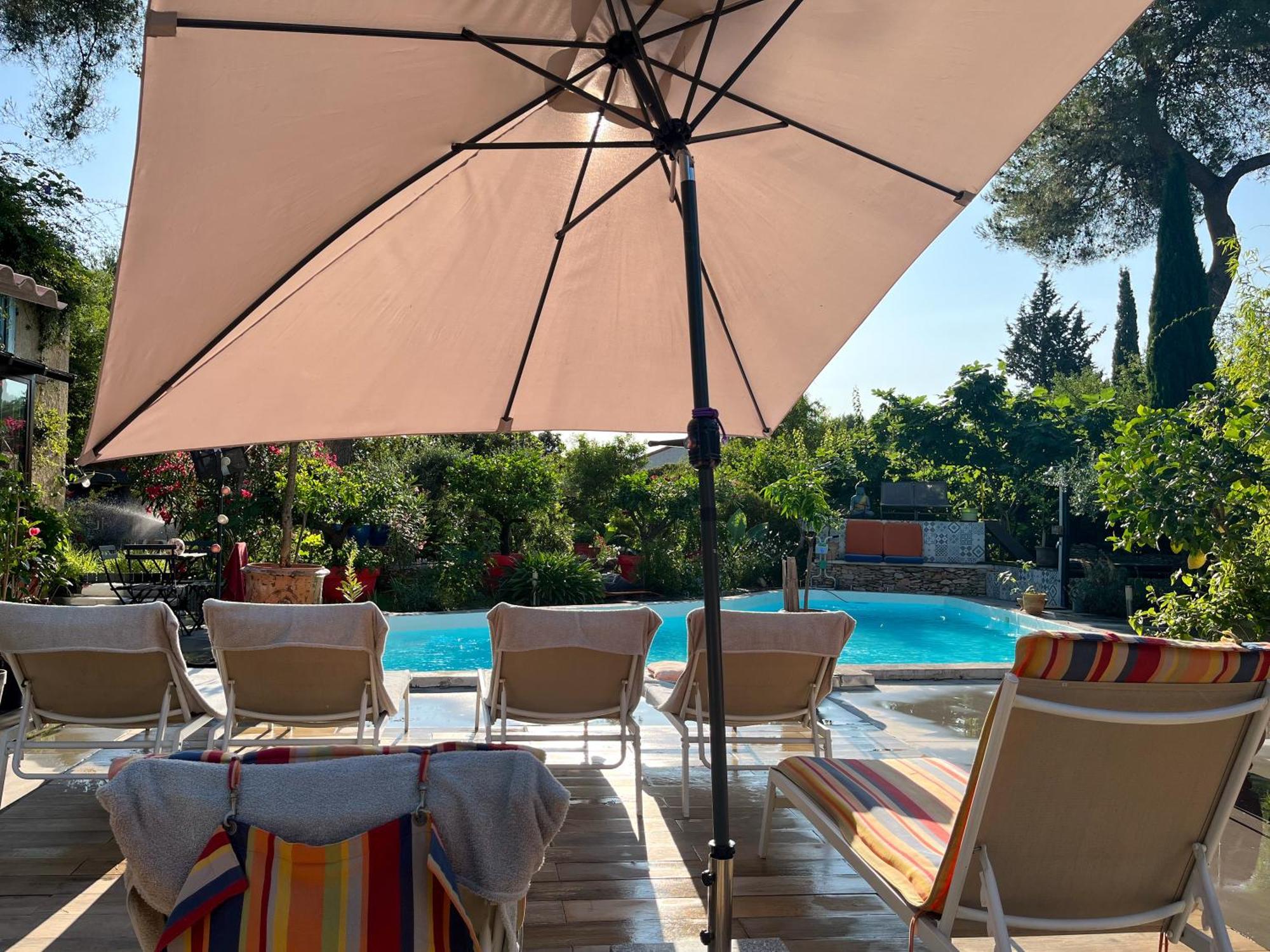 Inn 4 Bears Nimes Exterior photo