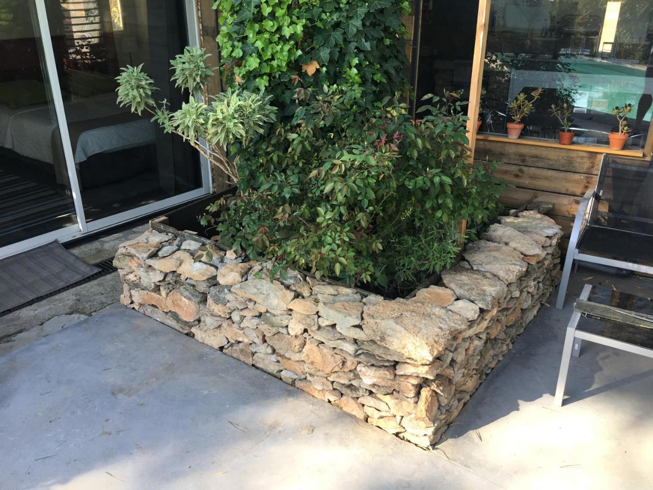 Inn 4 Bears Nimes Exterior photo